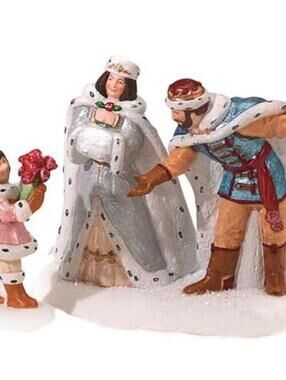 Dept 56 Crystal Ice King & Queen Heritage North Pole Village Accessory 58976